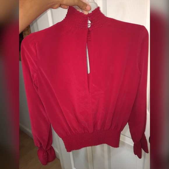 bebe Top - Picture 2 of 5